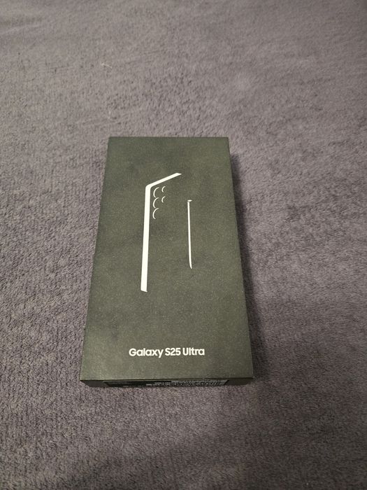 Vand/Schimb Samsung s25 Ultra /256 gb Nou