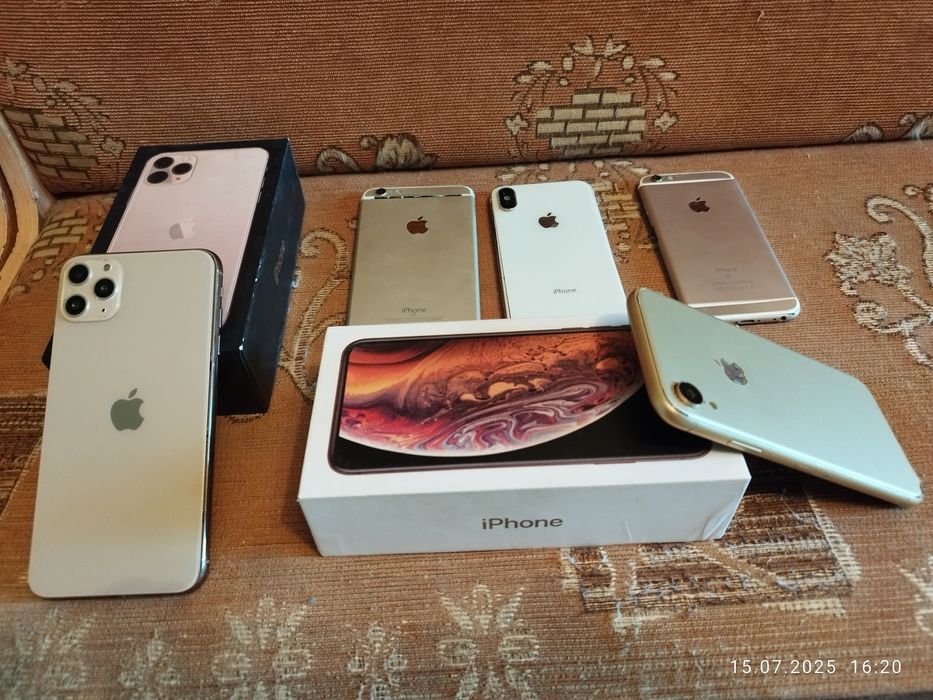 Мобильные на запчасти