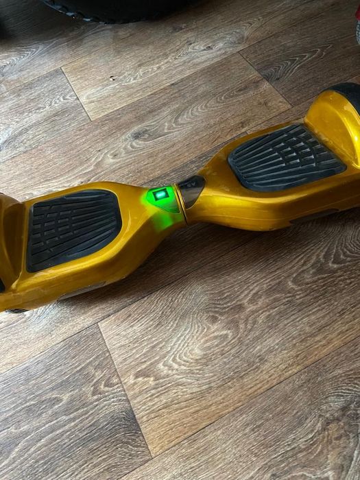 Продам гироскутеры