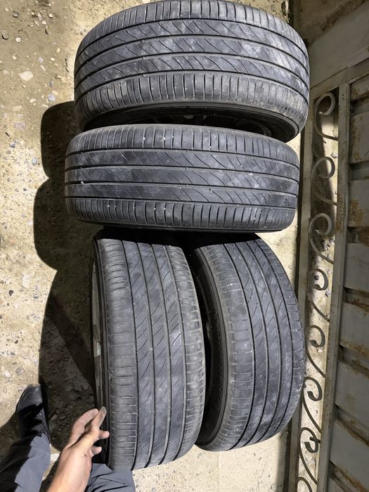 Продам титановый диск шины в комплекте Michelin