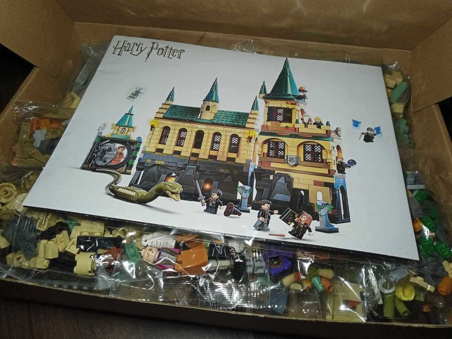 NOU TIP Le GO Harry Potter castel Camera secretelor Hogwarts TIP 76389