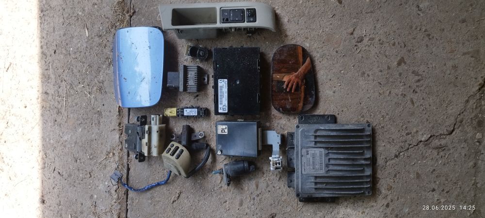 Нисан Микра К12 части .РАЗПРОДАЖБА!