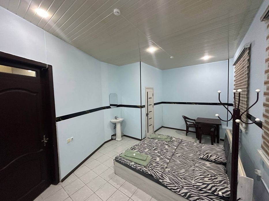 Gastinsa bez zaks Chilanzar mehmonxona мехмонхона gastinitsa gostinits