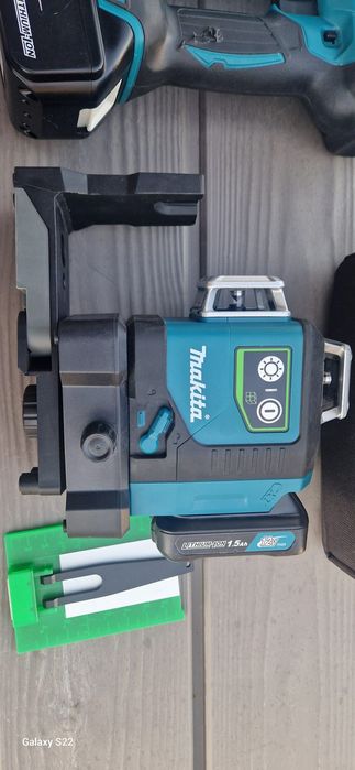 Makita pistol cuie,nivela cu linii