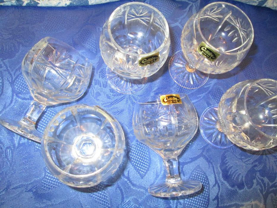 set  6  pahare cristal alb