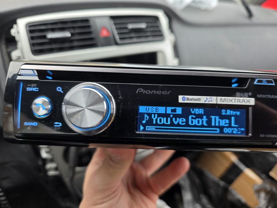 Продавам Pioneer deh-x8700dab