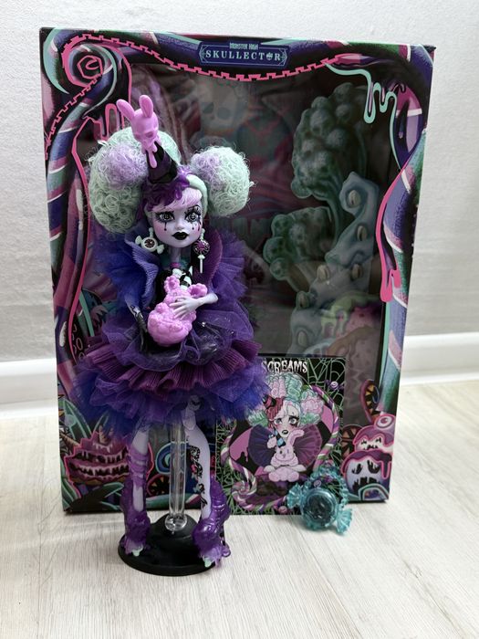 Twyla Sweet Screams Skullector Monster High