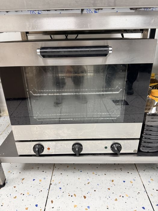 Продам печку Smeg