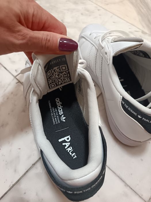 Обувки adidas  SUPERSTAR