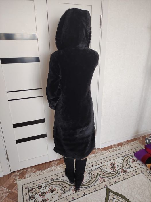 Продаю мутоновую шубу