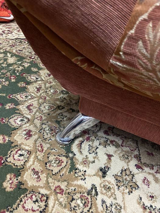 Кресло 2 штуки.