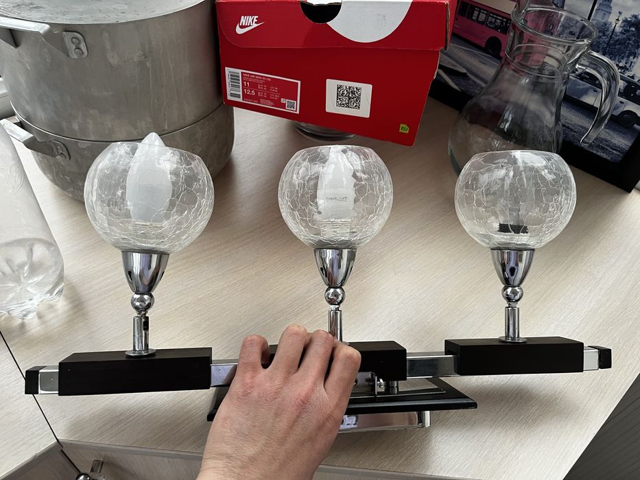 продам люстру в комнату