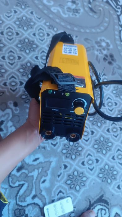 Продам сварочный аппарат новый 250ампер