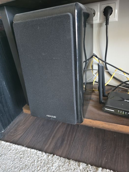 Microlab solo 16