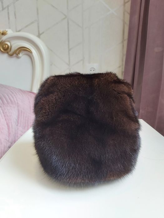 Продам норковую шубу