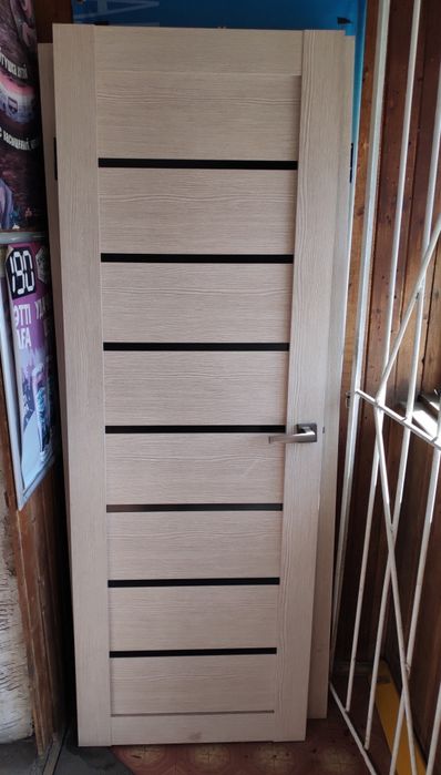 Двери межкомнатные 1 шт