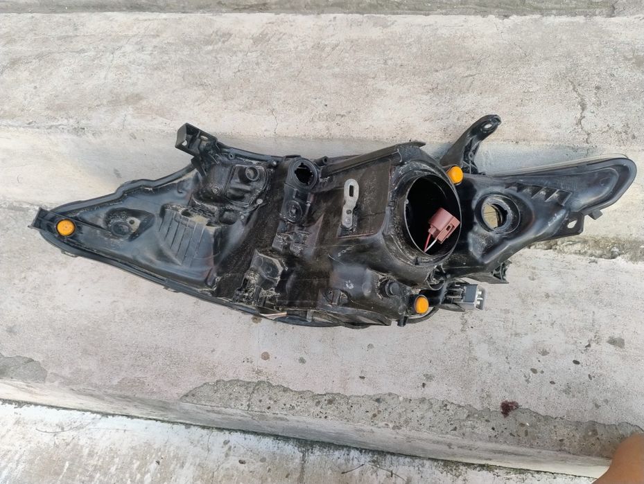 Far dreapta Toyota Auris II E180
