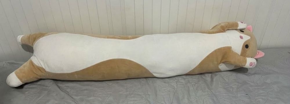 Кот-батон игрушка