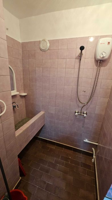 Дава се под наем Двустаен апартамент в Разград, Освобождение - 68 кв.м за 253.98 € - Снимка #4