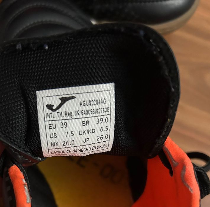 Продам обувь на подростка