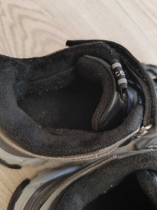 Кроссовки утеплённые, 38 р.