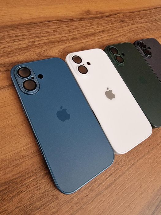 Матов стъклен кейс за apple iphone 17 - различни цветове