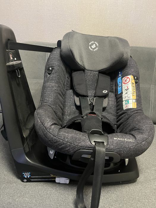 Столче за кола Maxi Cosi Assixfix Plus
