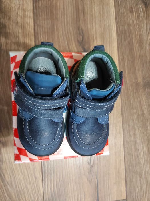 Ghete pentru copii ,nr.20 ,piele naturala