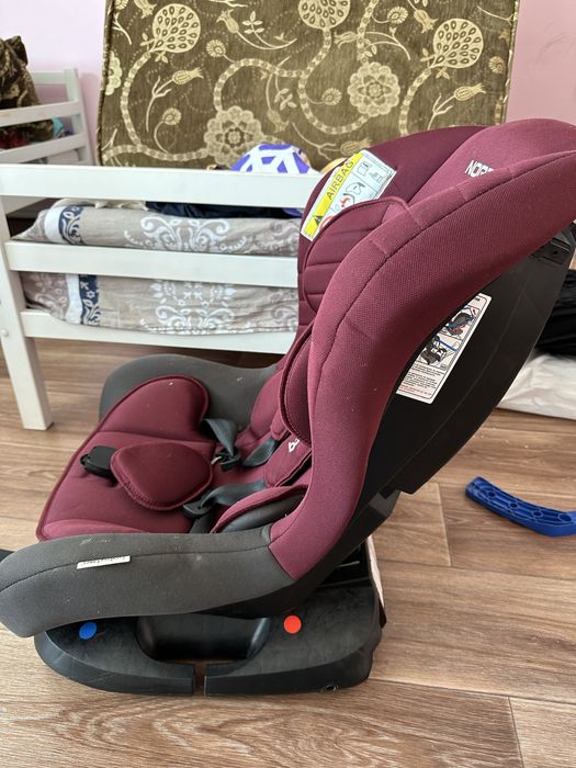 Автокресло babytone