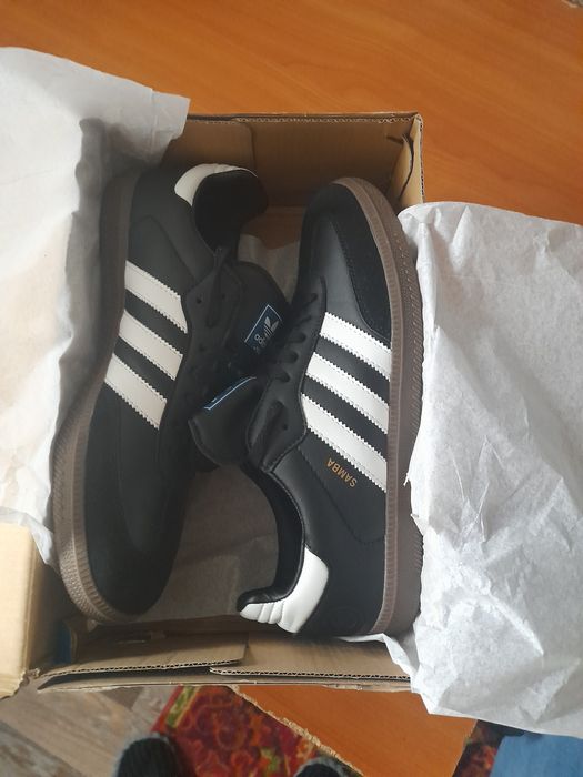 Красовки летние адидас