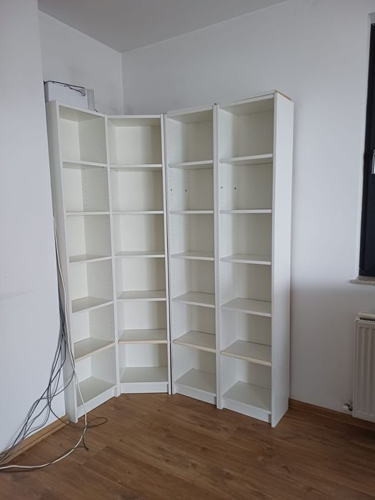 Rafturi Billy de la Ikea