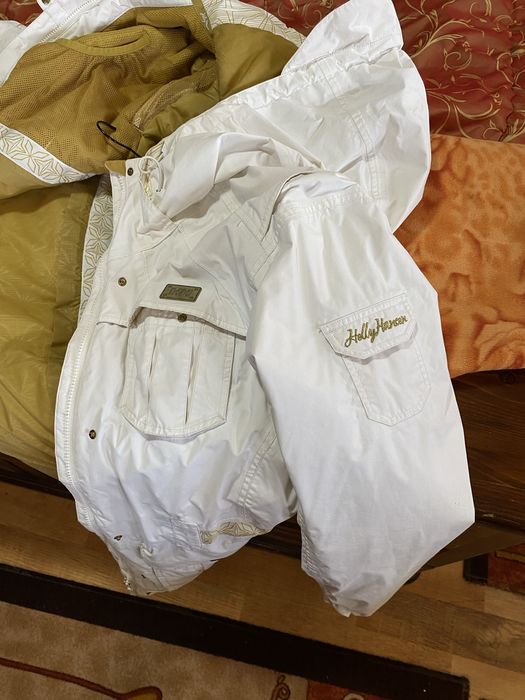 Продавам  канатка водоустоичива суичъри 60лв