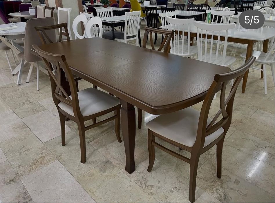 Продам комплект стол и 6 стульев