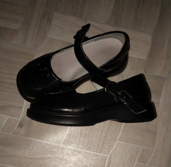 Продам туфли черные, 30 размер!