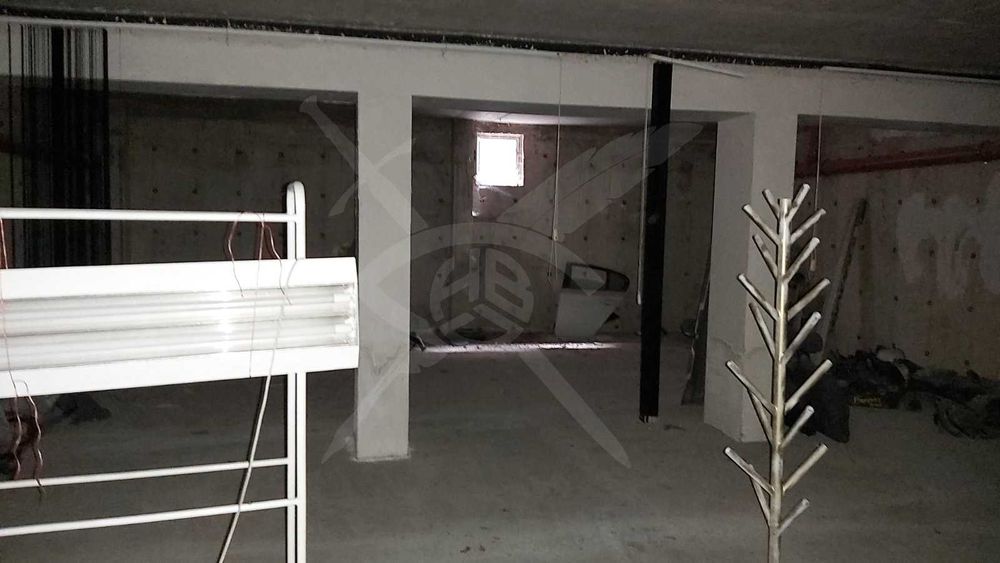 Продава се Склад в Асеновград - 400 кв.м за 350 €/кв.м - Снимка #3