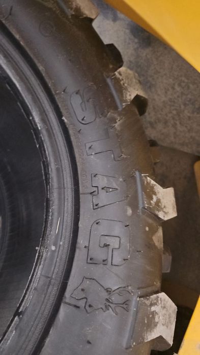 Продам б/у резину