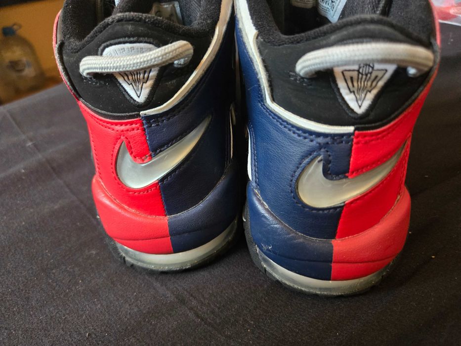 Продамам оригинални маратонки мъжки 41 номер