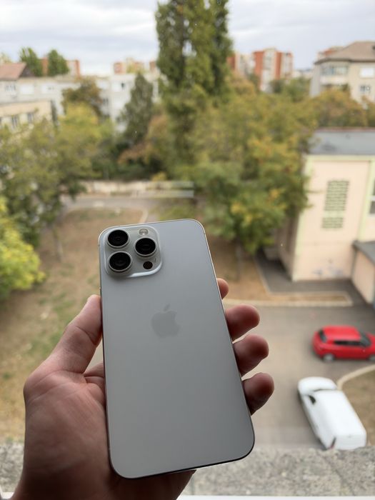 iPhone 15 Pro Max ,White Titanium 256Gb