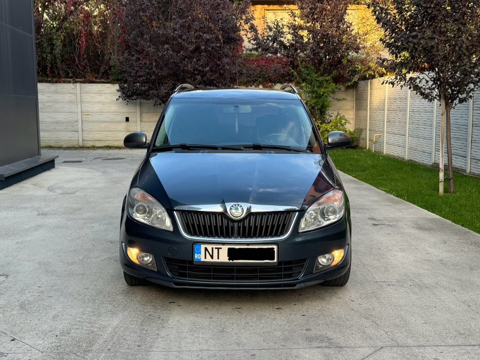 SKODA Fabia 2012 — imagine 3