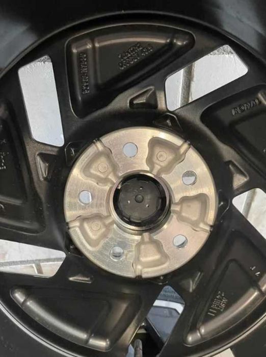 Jante 17" Hyundai Tucson anvelope vara Continental 215 65 17 senzori