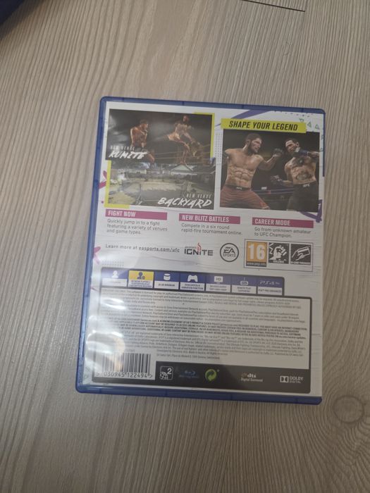 İgra za ps4 UFC4