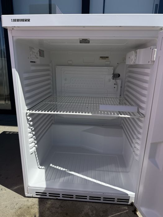 Професионален малък хладилник Либхер FKU 1800