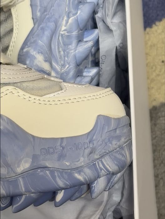 Off White Odsy Marble