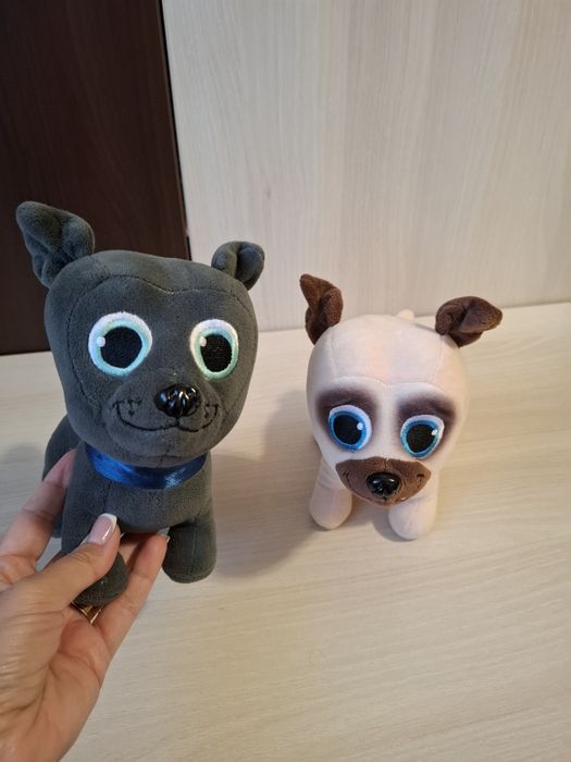 Cățelușii Bingo si Rolly din desene