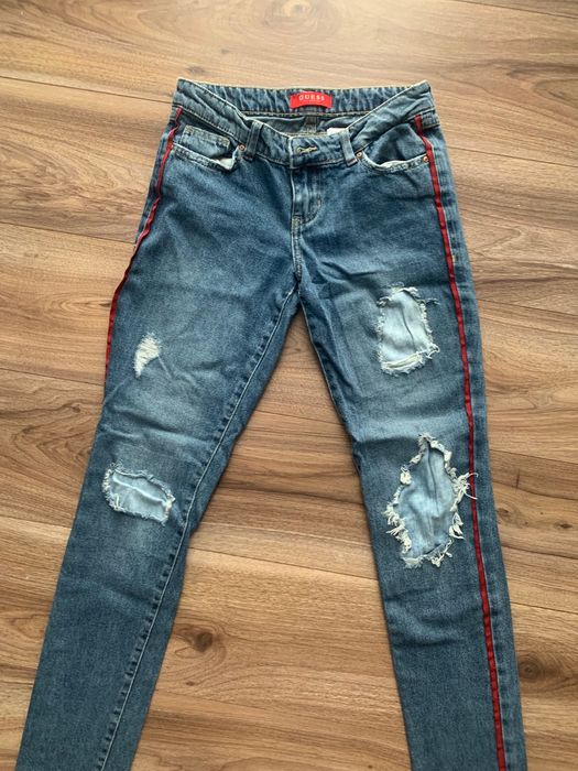 blugi guess (nu nike, adidas)