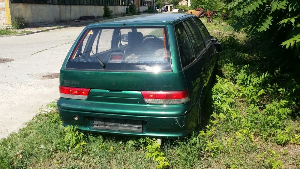 Suzuki Swift и Subaru Justy на части