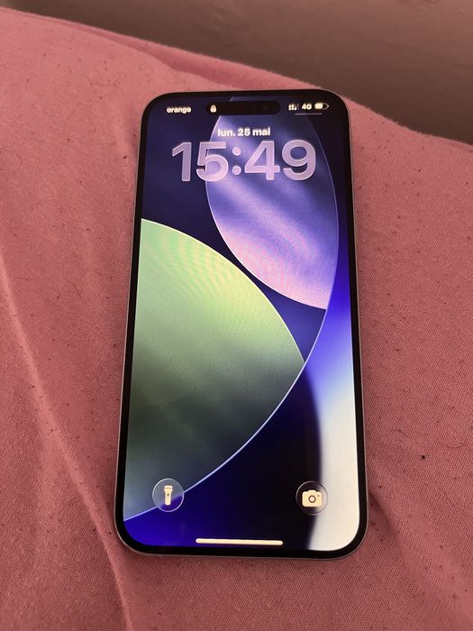 Vand Iphone 15 plus albastru