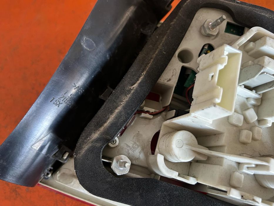 Stop spate stanga BMW E90 facelift