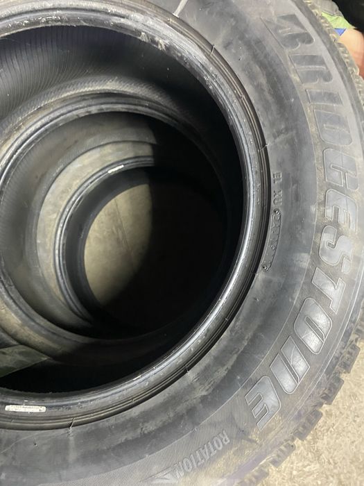 Резина на 18 285/60 В Идеале