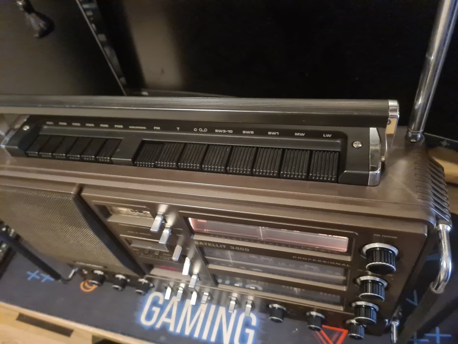 Grunding radio profesional 3400